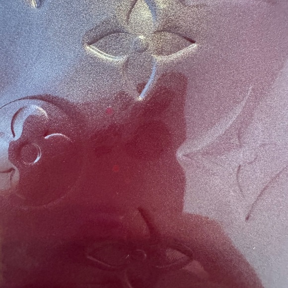 Authentic Vintage Louis Vuitton Monogram Bellevue PM Deep Burgundy Patent Tote - Picture 7 of 9